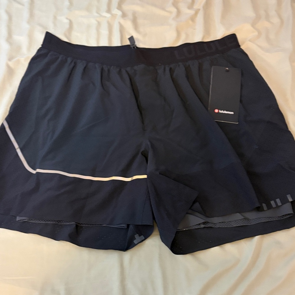 lululemon athletica Men's surge 6” lines reflective black Athletic Shorts